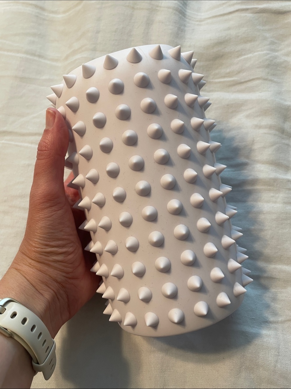 bkr Spiked Big Silicone Sleeve (1L/32oz) in Light Lavender